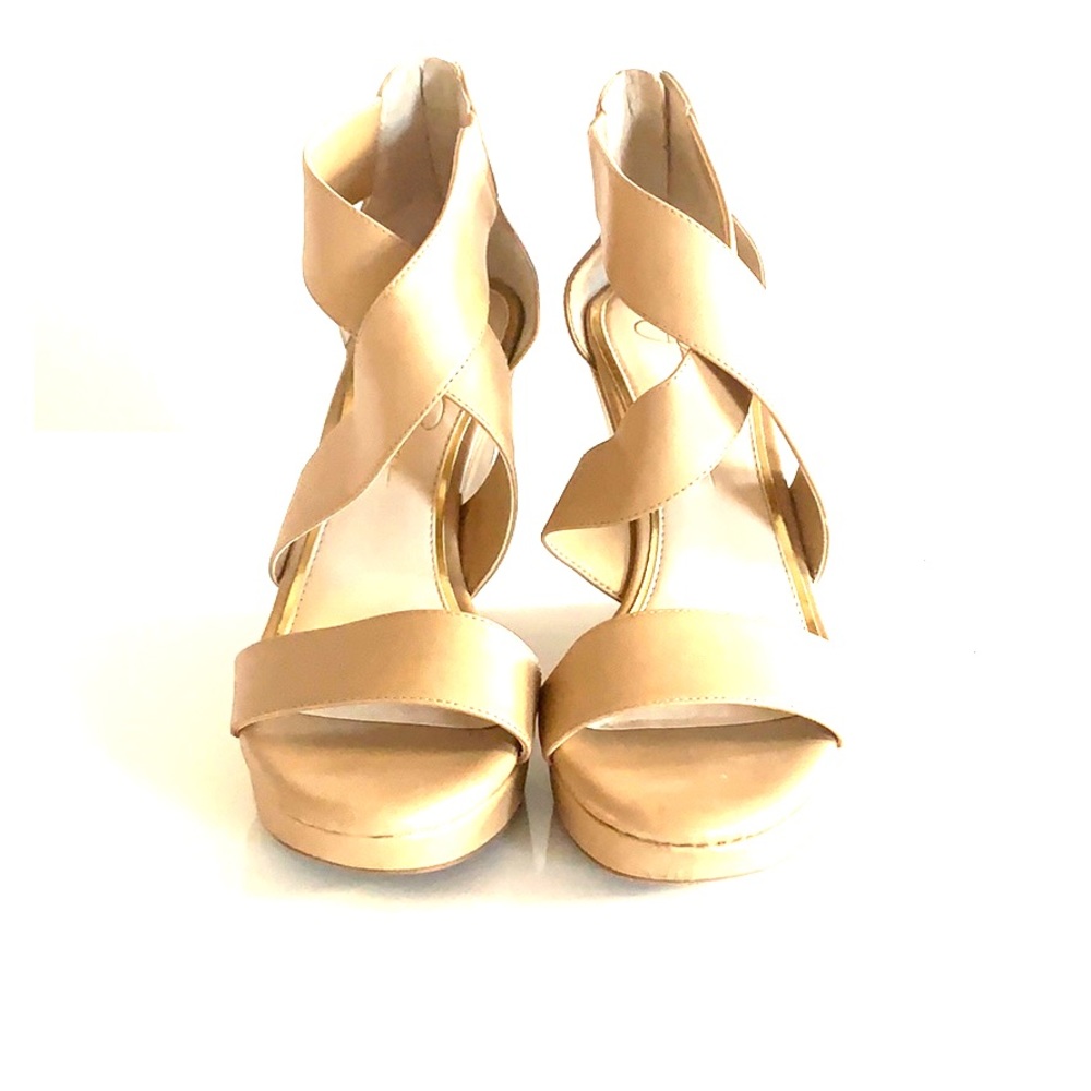 Jessica Simpson wedges